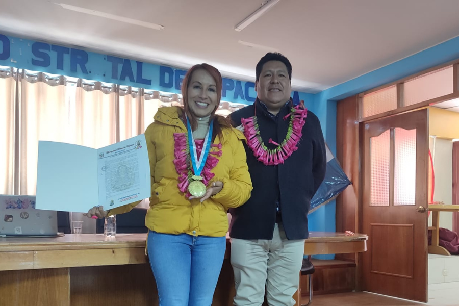 imagen-reconocimiento-docente-maria-alexandra