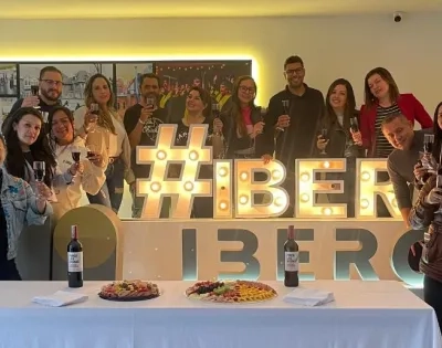 IBERO + Escuela de Liderazgo: Forjando líderes para la productividad empresarial