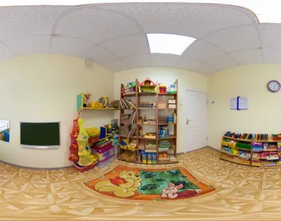 Estudiantes de Licenciatura en Educación Infantil virtual diseñando modelos de Evaluación del aprendizaje