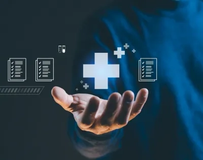 Cruz médica e iconos de gestión digital, concepto de transformación digital en calidad en salud