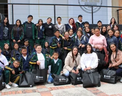 Biblioteca_Educación (1).jpg
