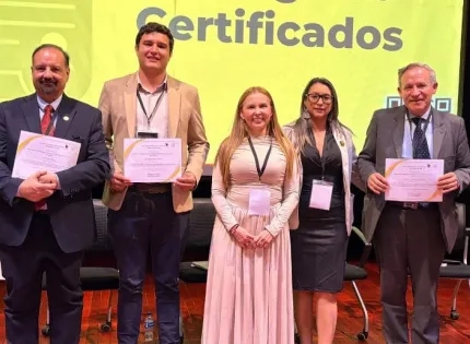 Banner_3Insignia.img