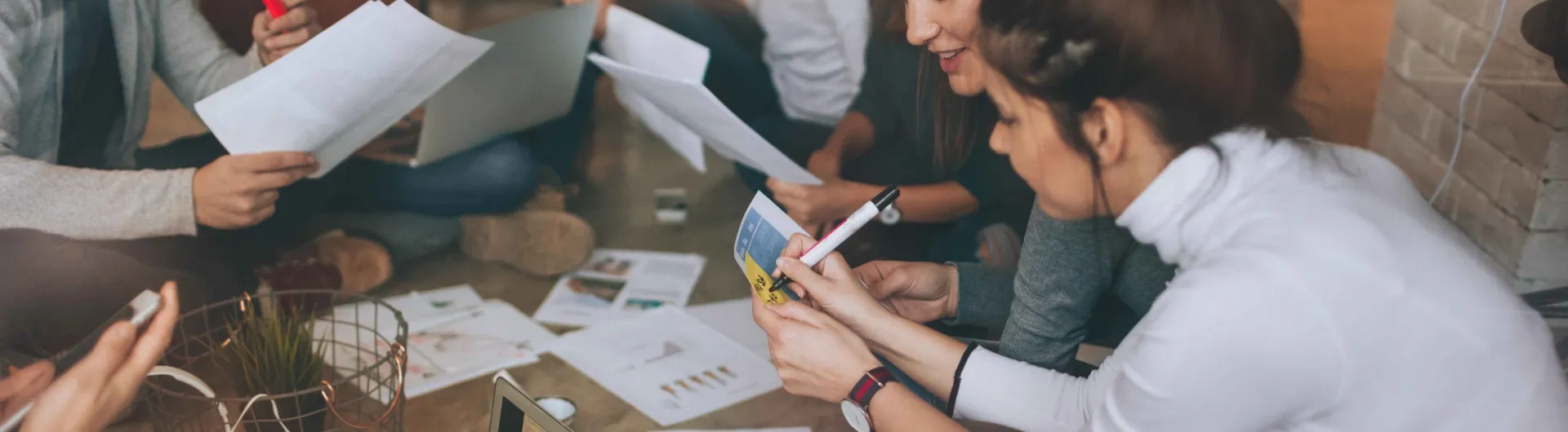 banner-administracion-de-empresas-en-el-emprendimiento-ibero
