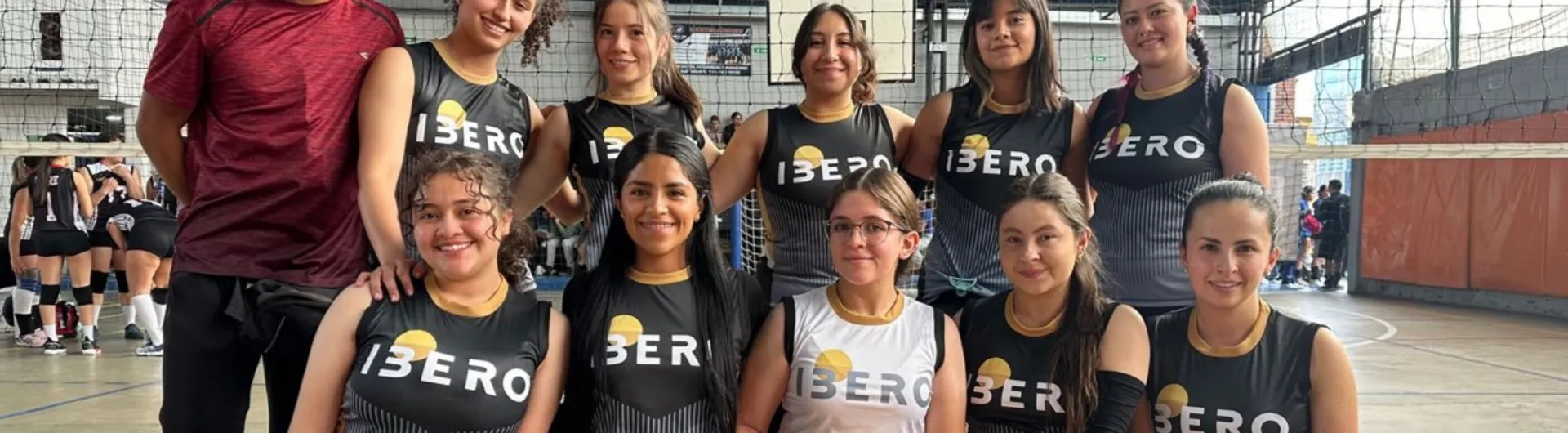 destacada-participacion-equipo-voleibol-femenino-torneo-w