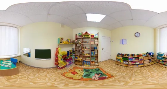 Estudiantes de Licenciatura en Educación Infantil virtual diseñando modelos de Evaluación del aprendizaje